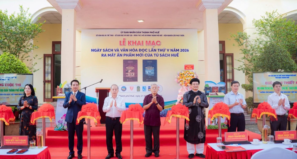 ベトナム書籍および読書文化の日に呼応する活動　盛ん